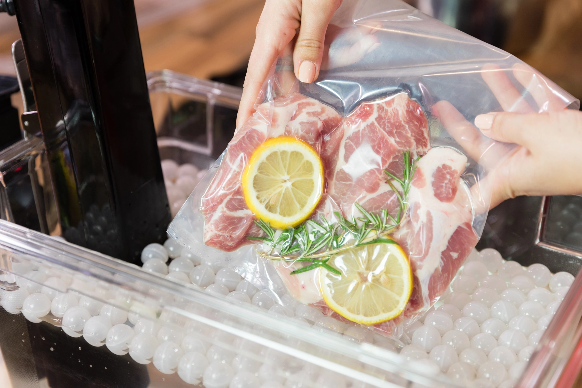 Opakowanie deseru jako przykład produktu jednostkowego